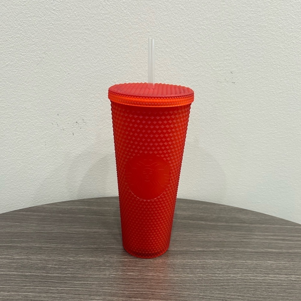 Starbucks Red Plastic Textured 2020 Studded Holiday Tumbler - Picture 1 of 5